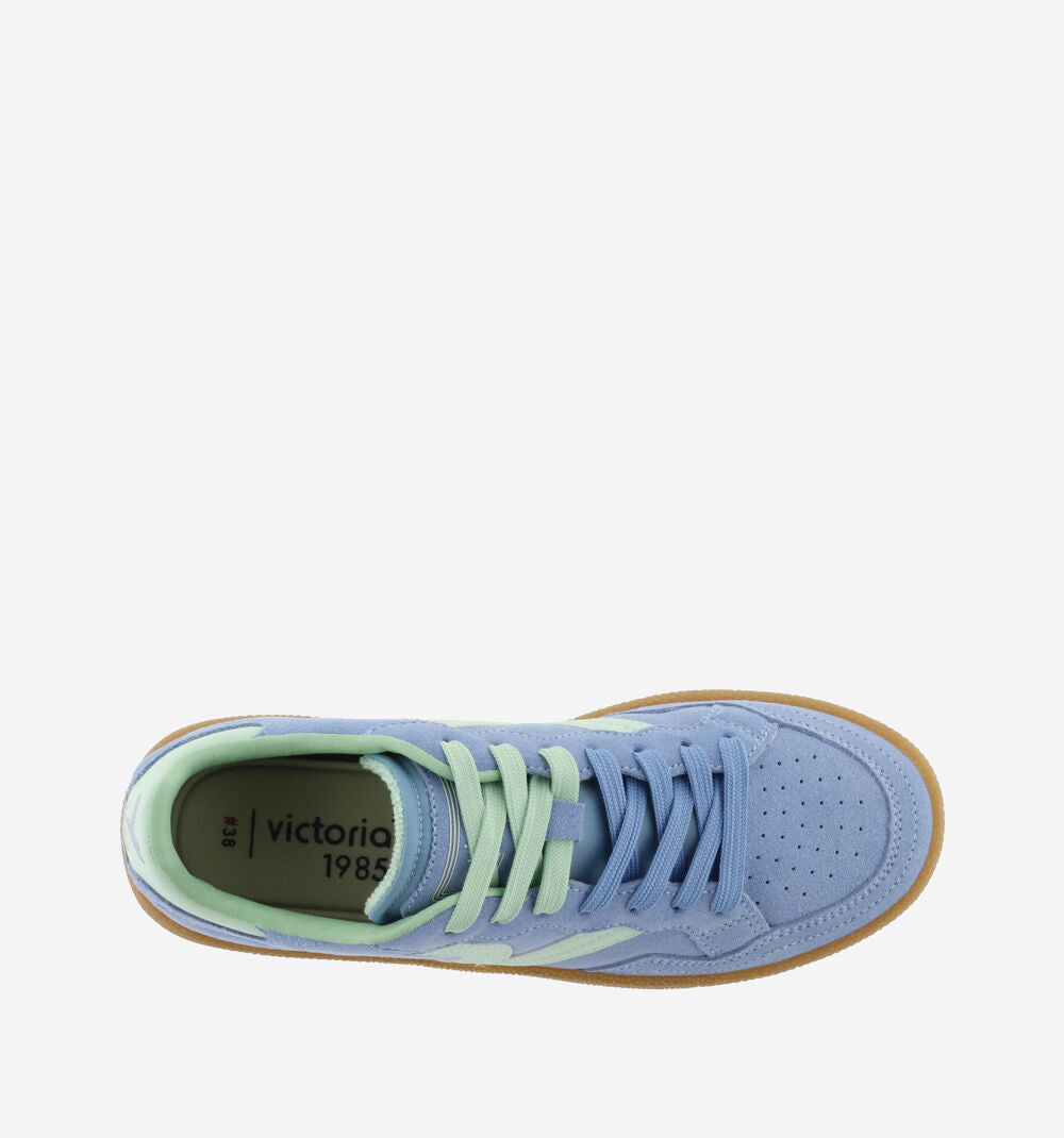 Sneakers Smash Suede 8806116 – Wildleder mit Caramelsohle