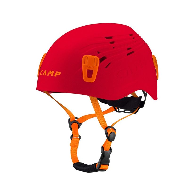 TITAN casco