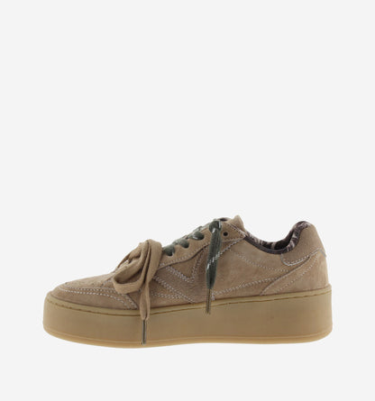 TURIN CAMOSCIO & DETTAGLI
Sneaker con plateau per donna con doppio laccio
1265105