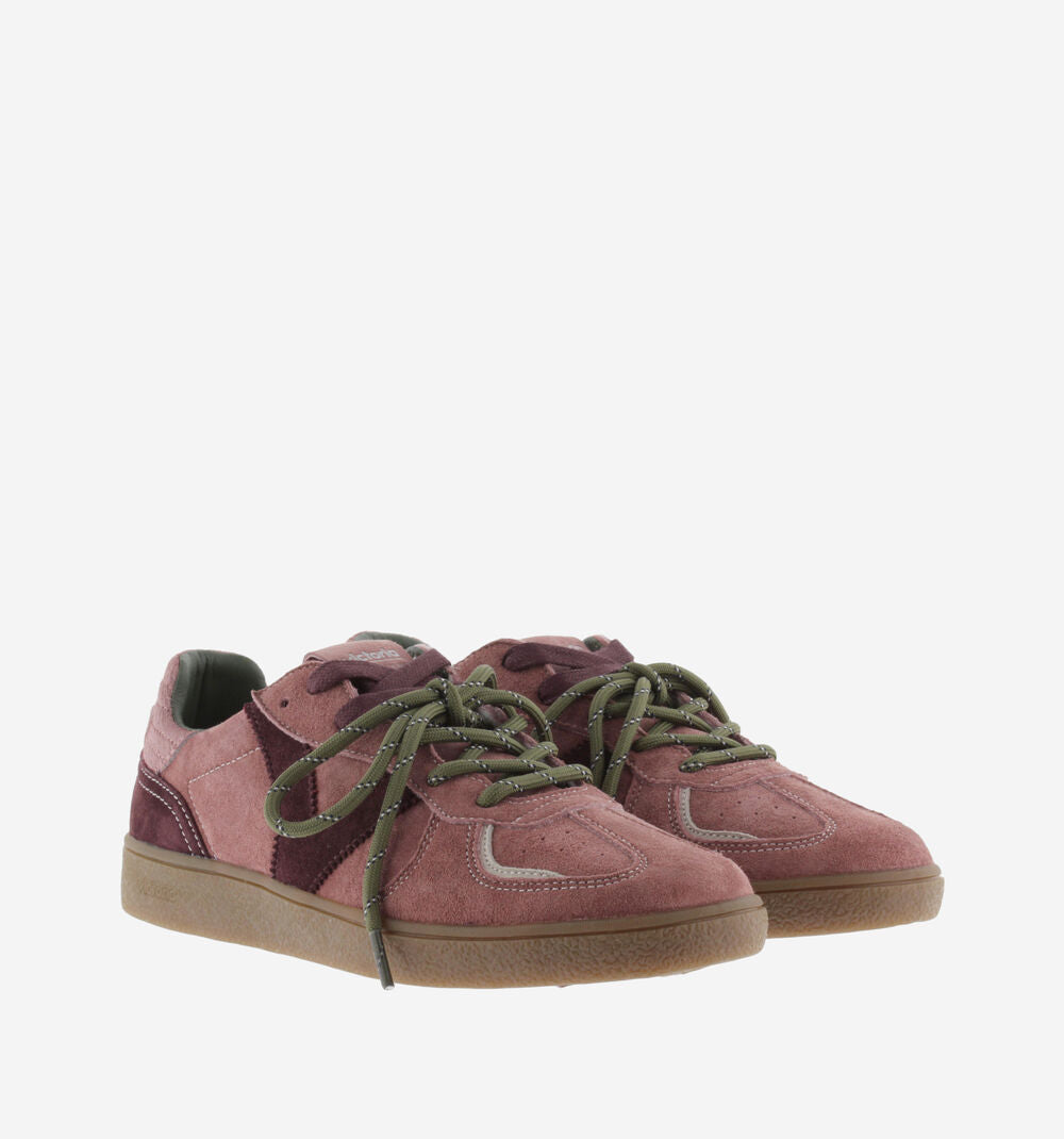 LONDRES SUEDE
Sneaker da donna con doppio laccio e suola caramello
1267100