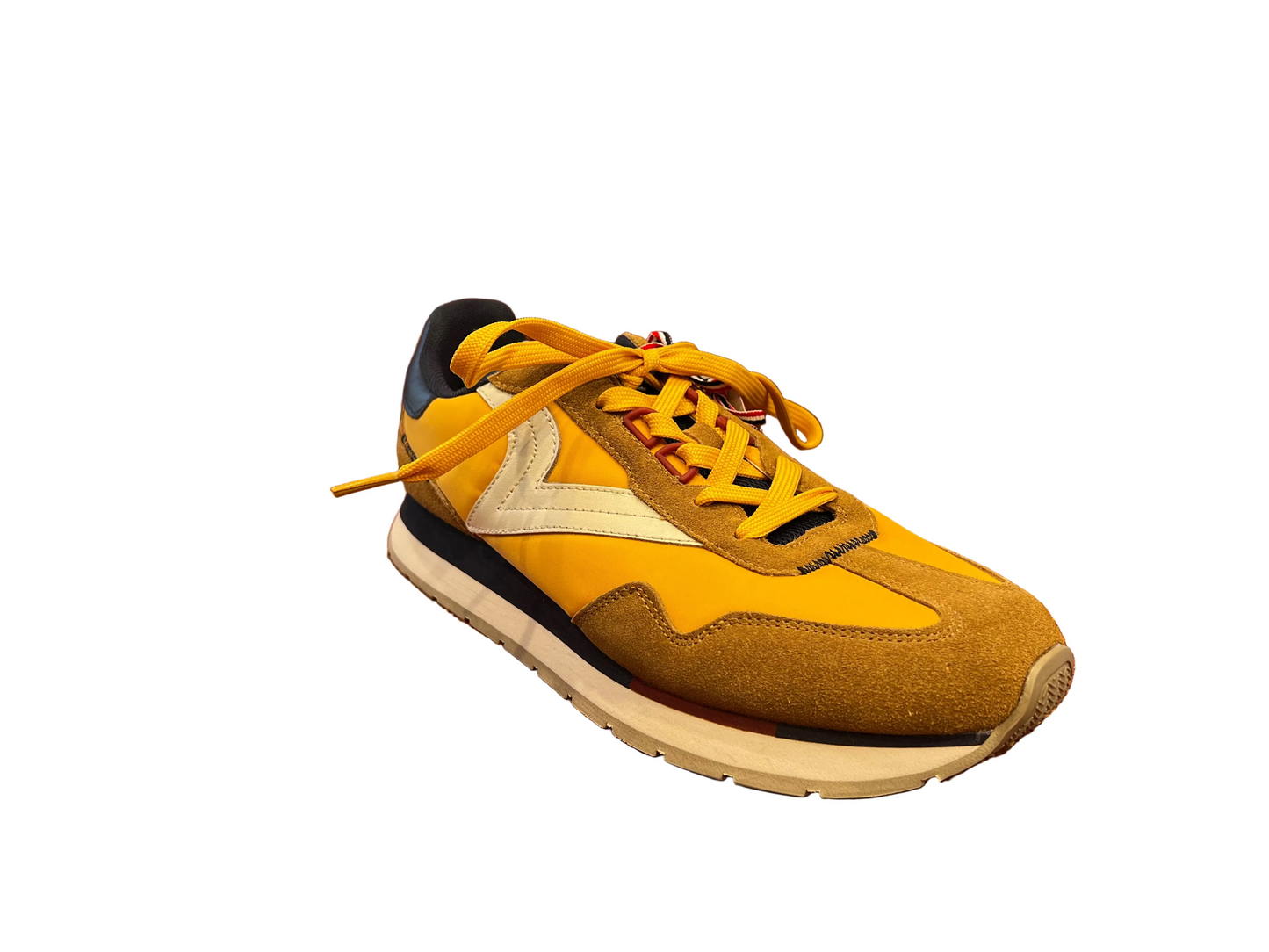 Unisex sports sneakers 8801100